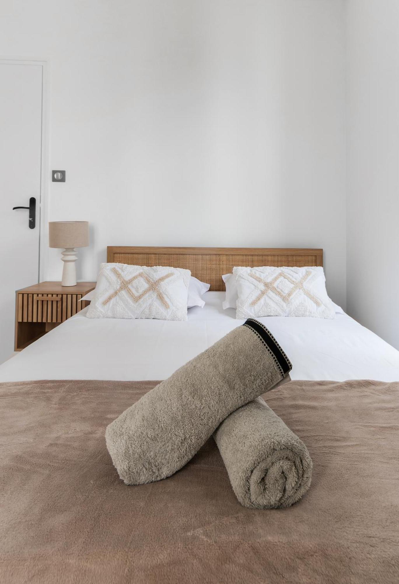 Residence Serbie - Appartements Design Et Climatises En Centre Ville Βισύ Εξωτερικό φωτογραφία