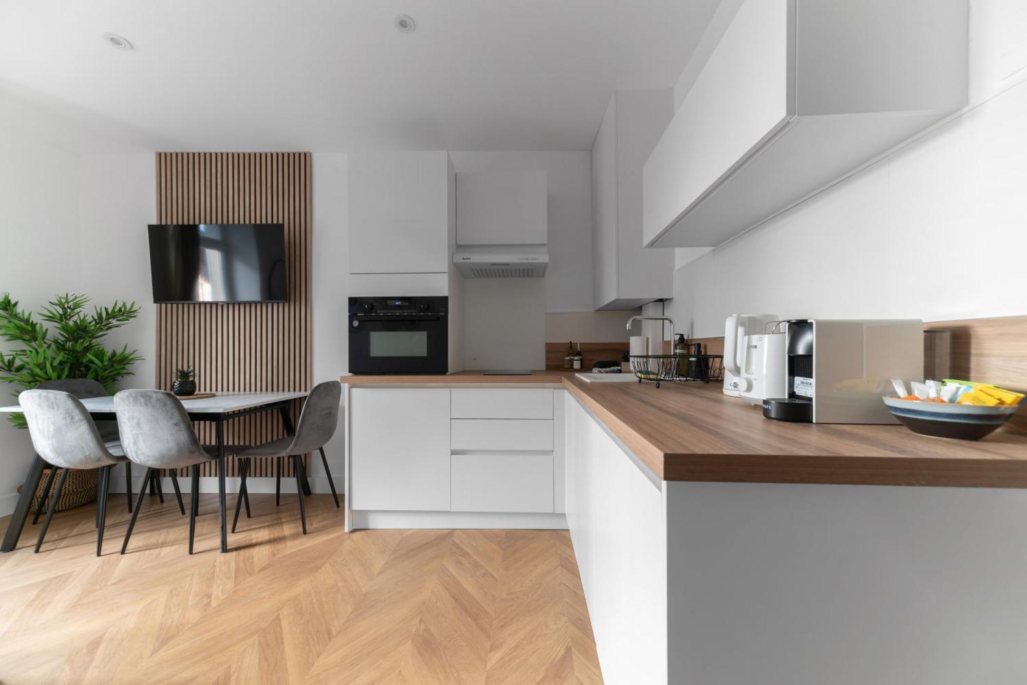 Residence Serbie - Appartements Design Et Climatises En Centre Ville Βισύ Εξωτερικό φωτογραφία