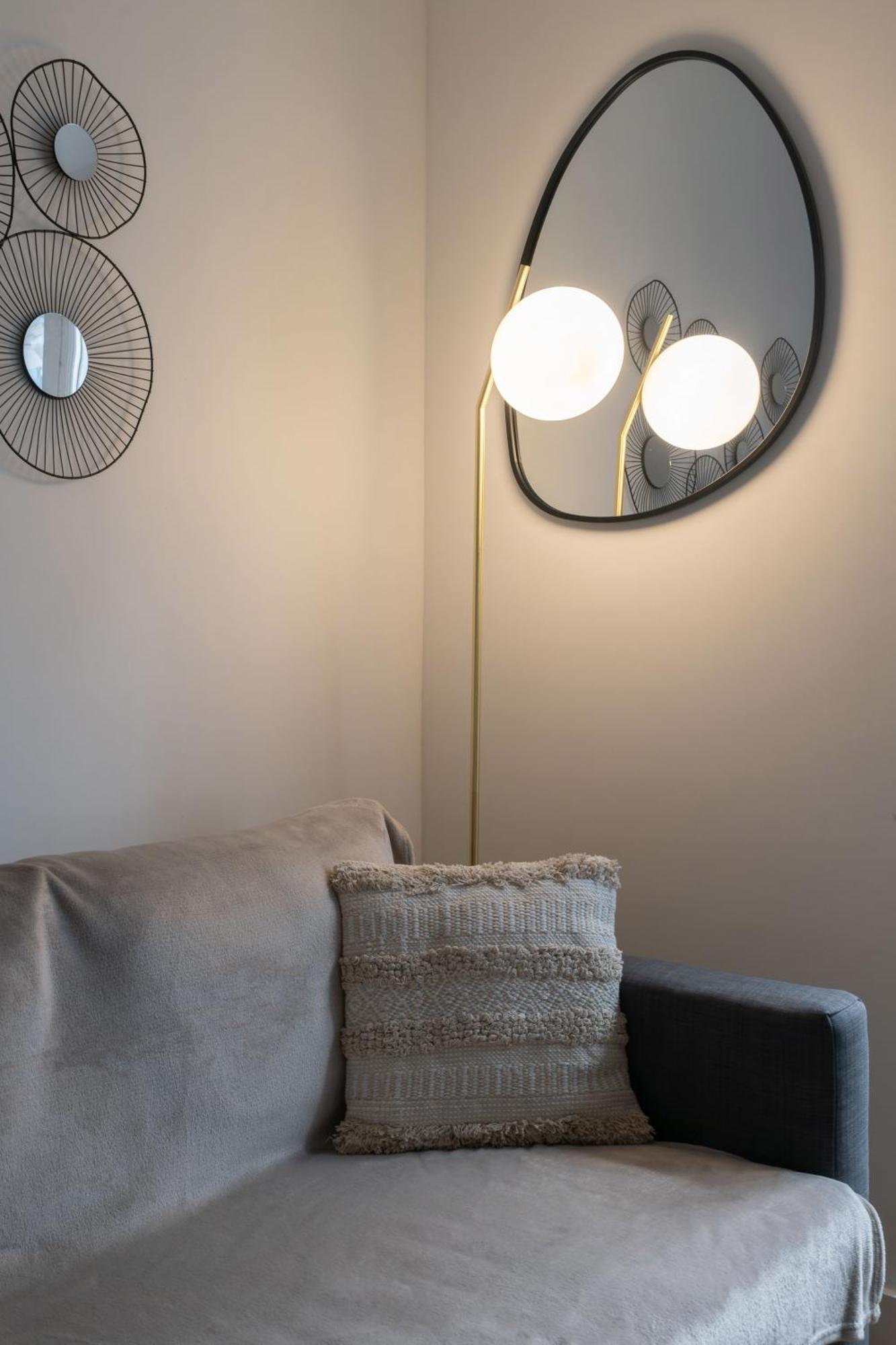 Residence Serbie - Appartements Design Et Climatises En Centre Ville Βισύ Εξωτερικό φωτογραφία